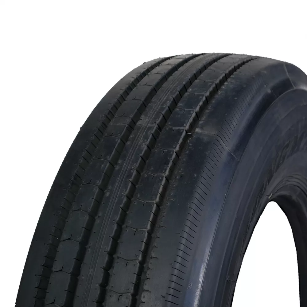 Грузовая шина 295/80 R22,5 Long March LM-216 18PR в Верхней Пышме