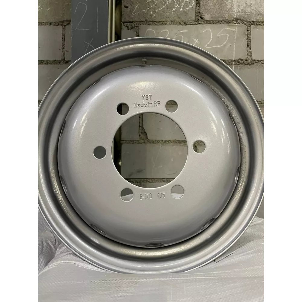 Диск 5,50х16  TREBL ET-105 PCD 6x170 D 130 в Верхней Пышме