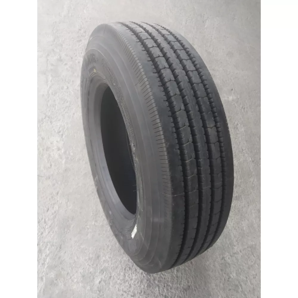 Грузовая шина 215/75 R17,5 Long March LM-216 16PR в Верхней Пышме